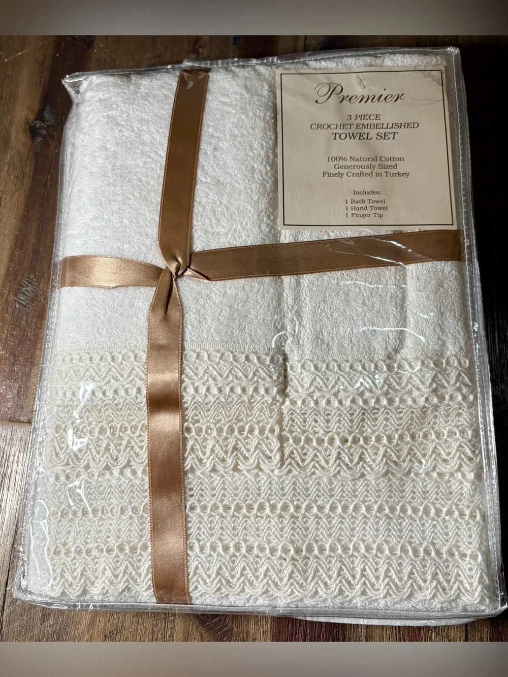NWT Premier 3-Piece Crochet Embellished Towel Set White 100% Natural Cotton